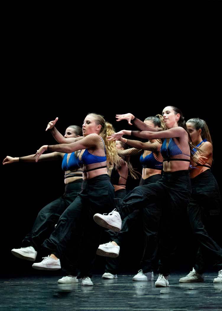 classes-de-hip-hop-a-sabadell-escola-ritme-ball-dansa