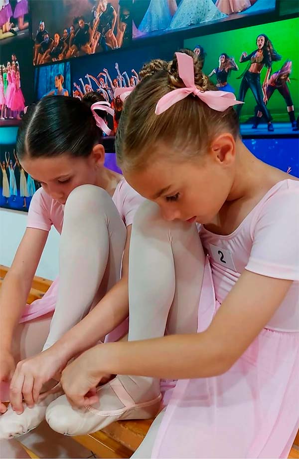 alumnes-escola-dansa-ritme-sabadell-instalacions-historia-ball-ballet